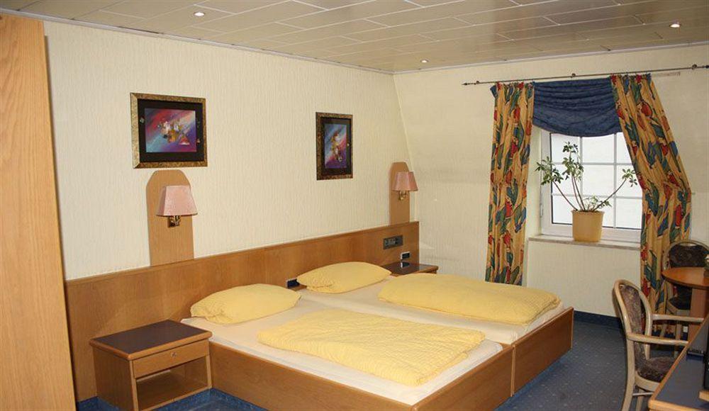 Hotel Heideparadies Зольтау Екстер'єр фото